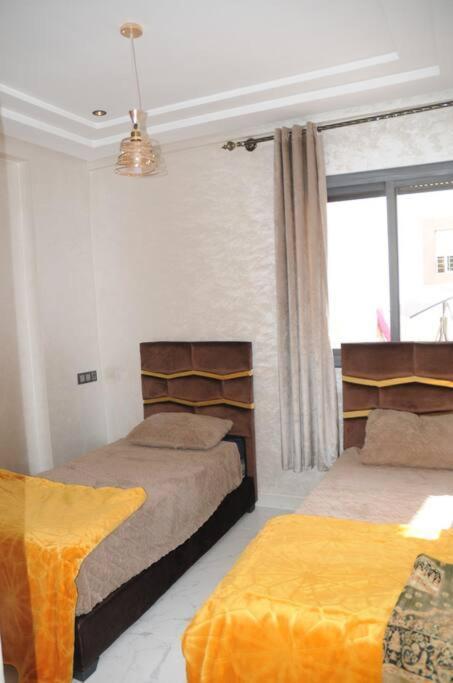 Appartement Meuble Et Bien Situe Meknès Exterior foto